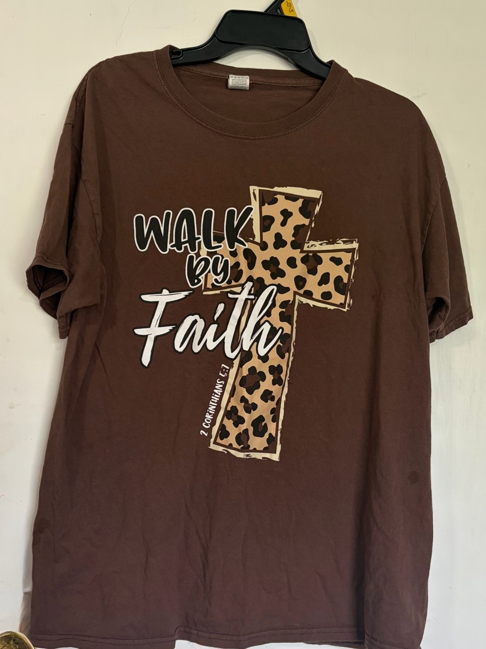 Womenβs Walk by Faith Leopard Cross Graphic T-Shirt Size Large